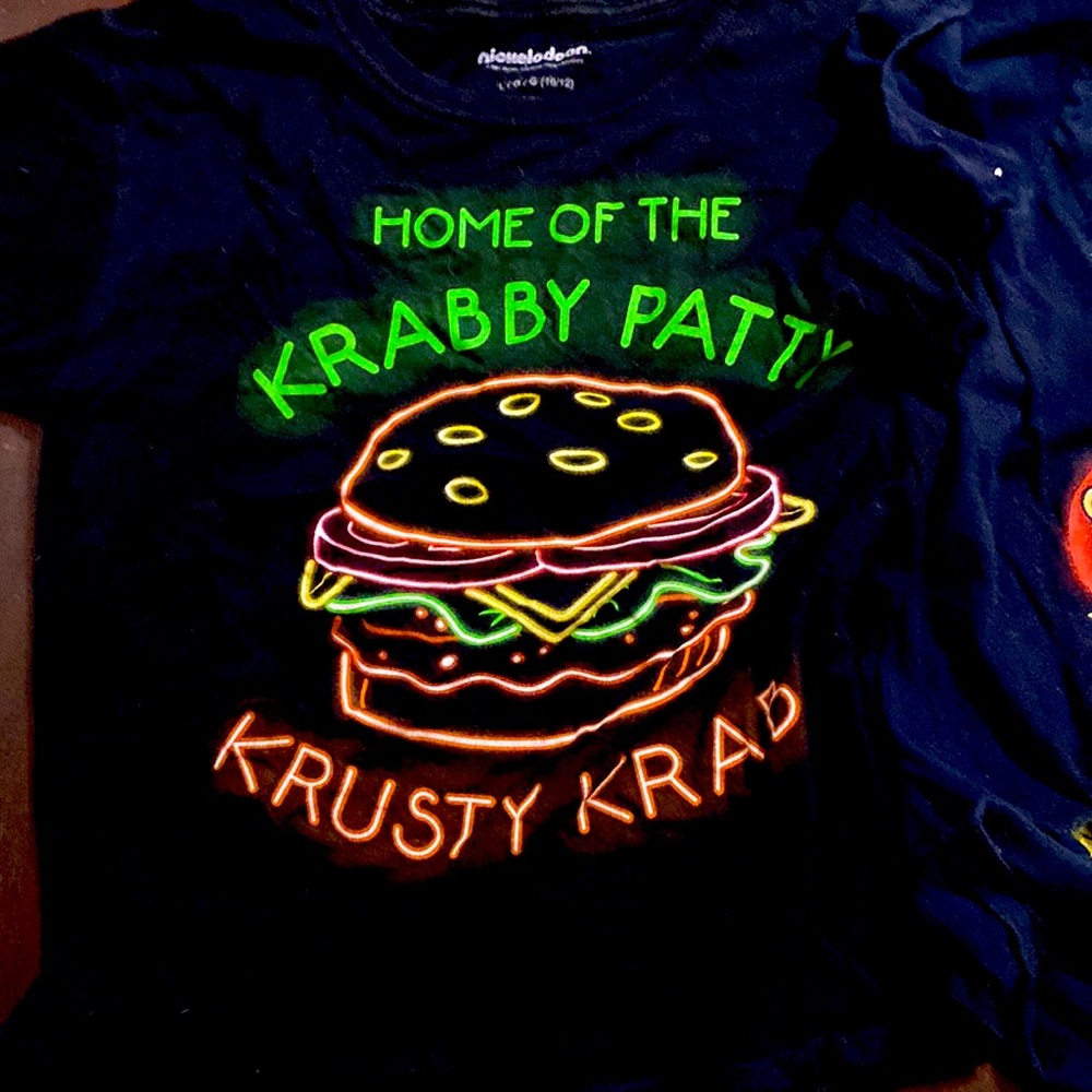 To SpongeBob nickelodeon T-shirts